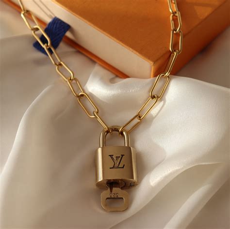 louis vuitton key pendant|louis vuitton padlock necklace.